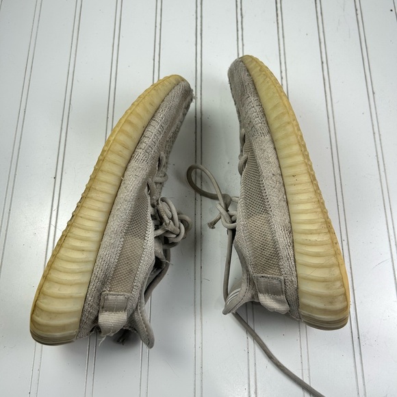 Adidas Yeezy Boost 350 V2 Gray Cream Lundmark Non-Reflective Women's Size  6.5